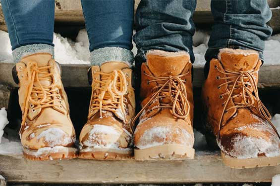 Градски кафеви обувки