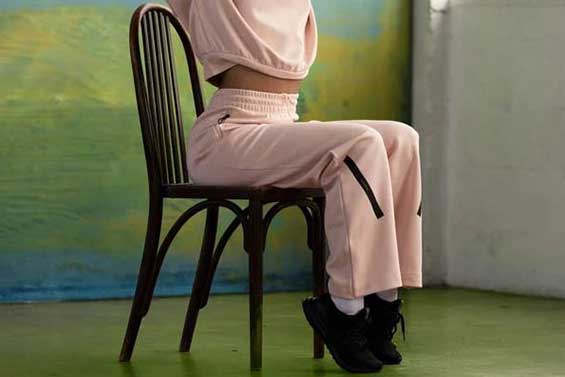 Adidas розово долнище