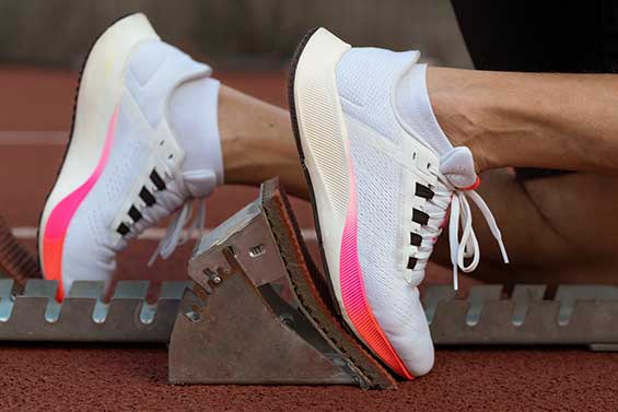 спортни дамски обувки