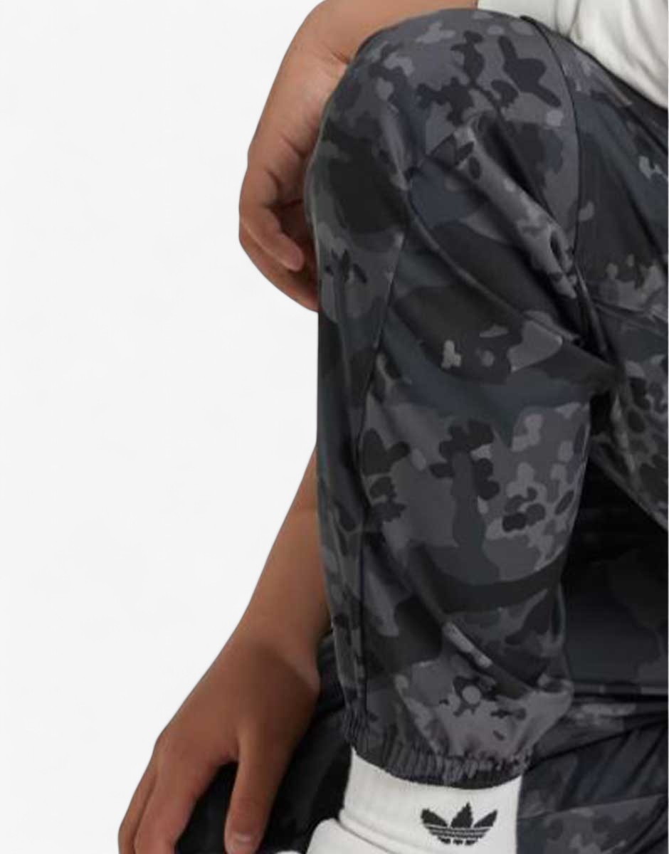 ADIDAS Allover Print Cargo Pants Grey/Black