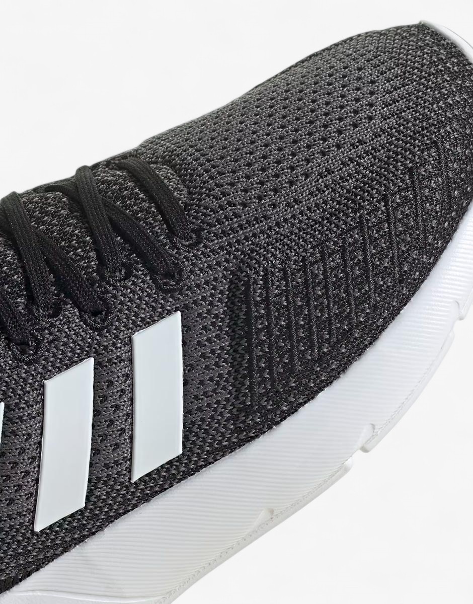 ADIDAS Sportswear Swift Run 22 Shoes Black/Grey