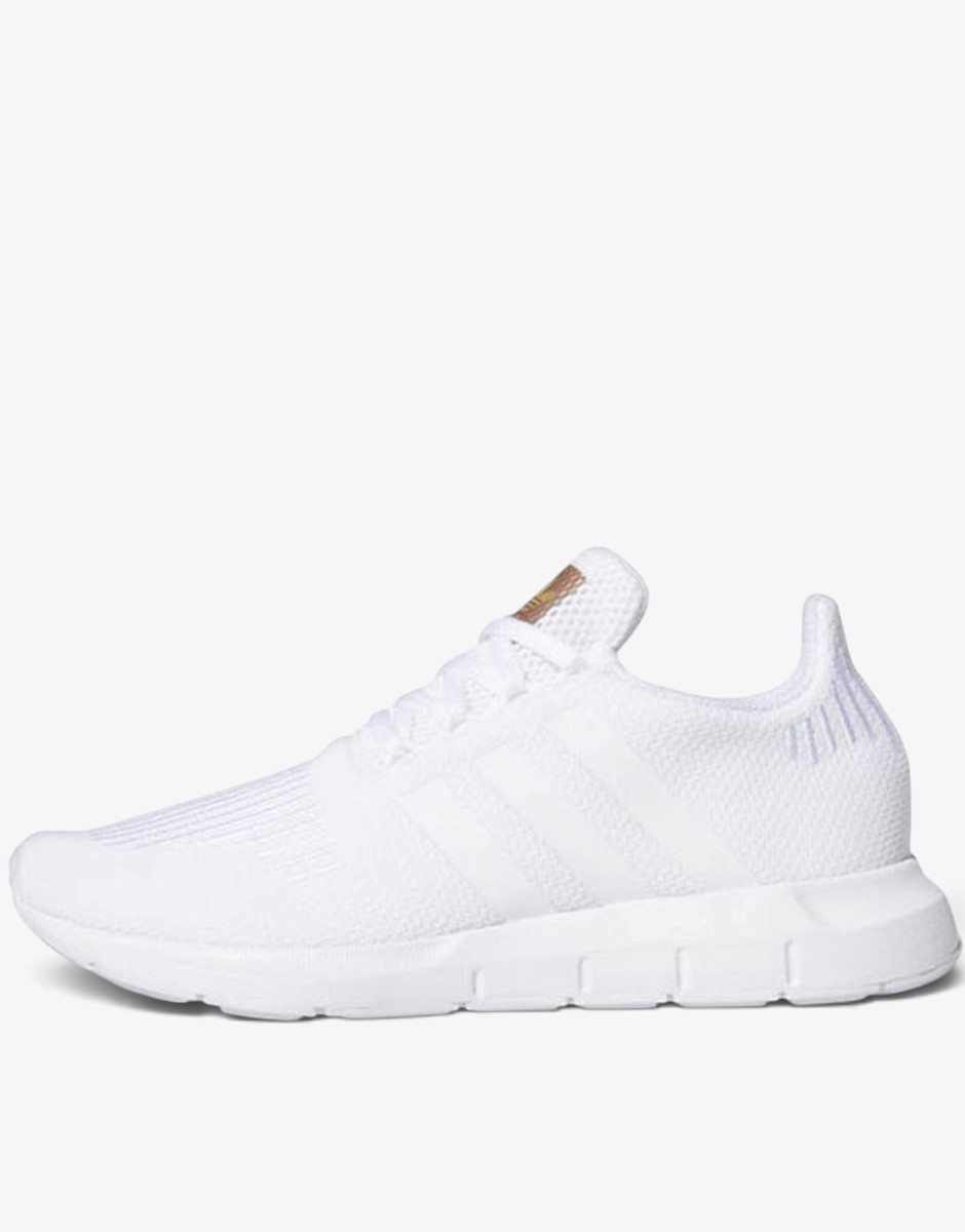 ADIDAS Swift Run White · EG9492 · размер 44