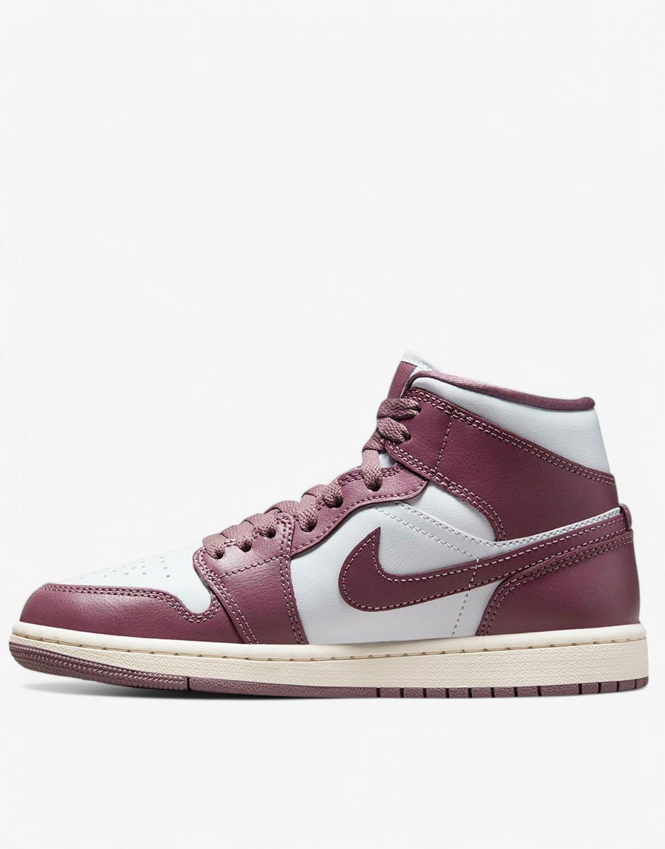 NIKE Air Jordan 1 Mid Shoes Mauve/White