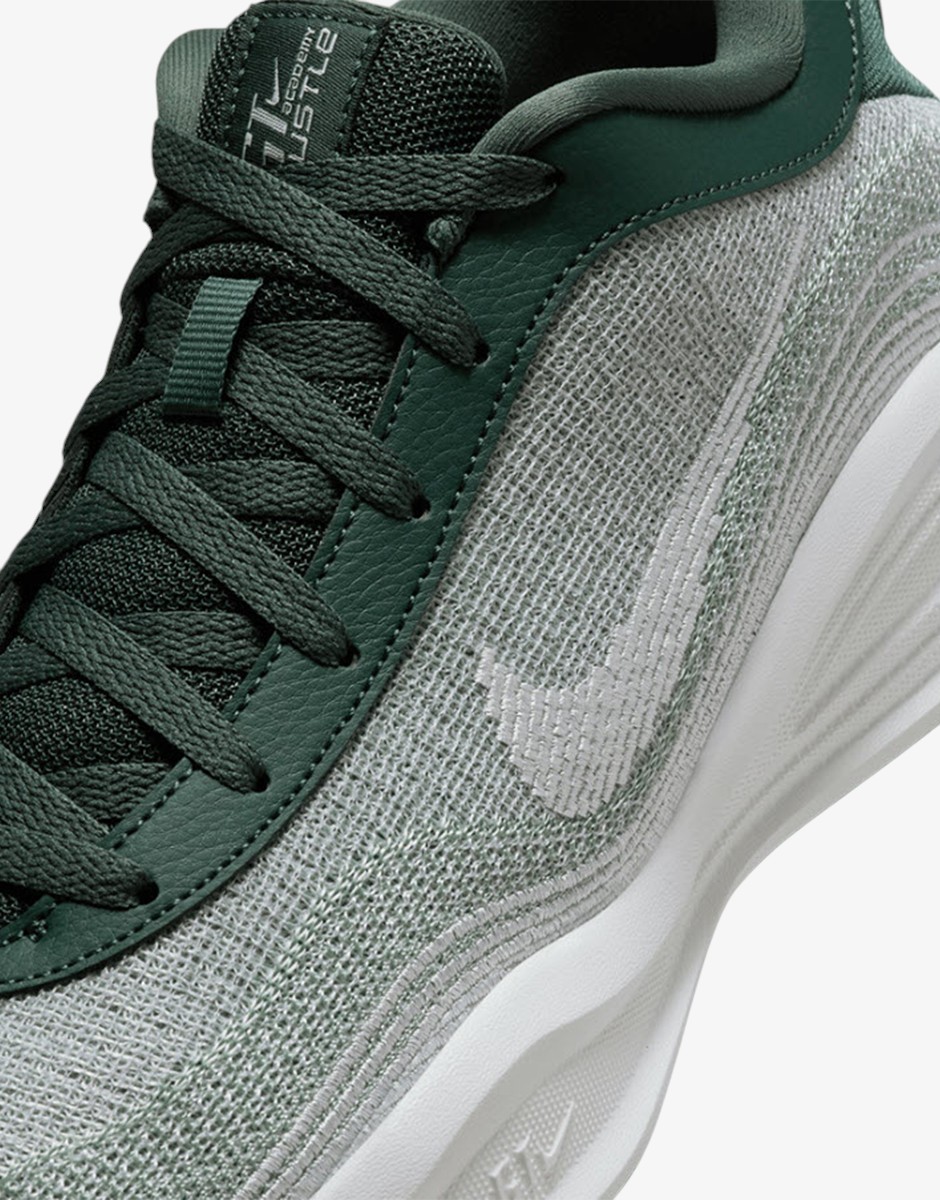 NIKE G.T. Hustle Academy Gray /Green