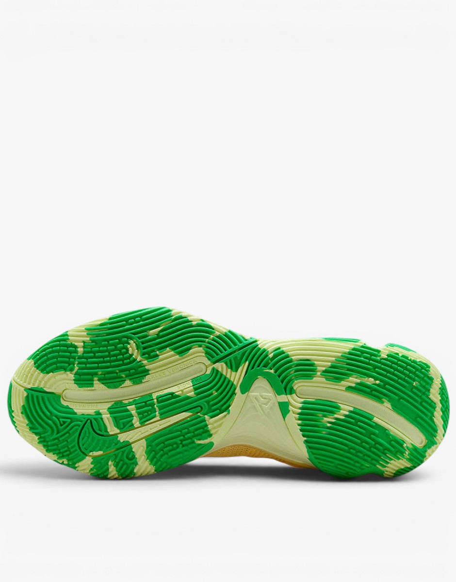 NIKE Giannis Immortality 3 Yellow