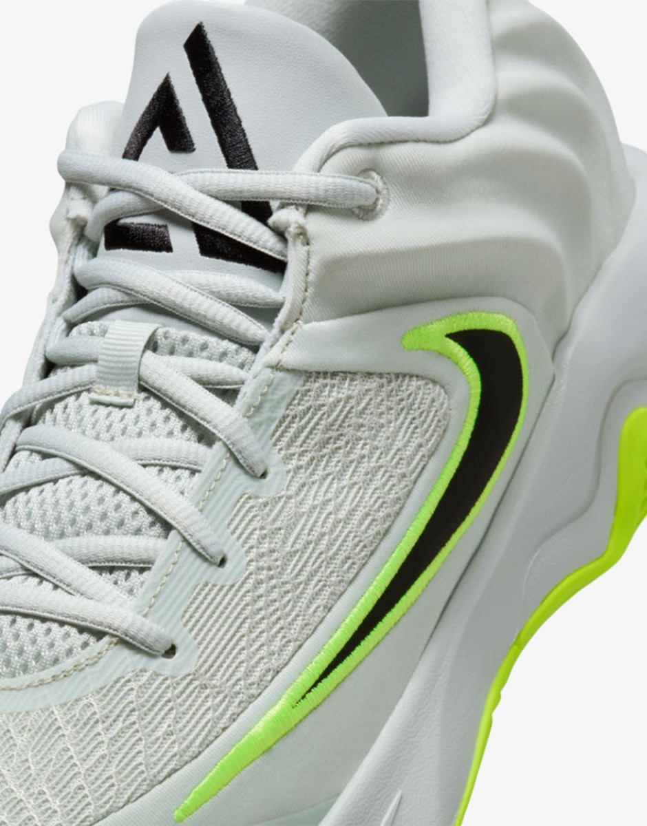 NIKE Giannis Immortality 4 White / Yellow