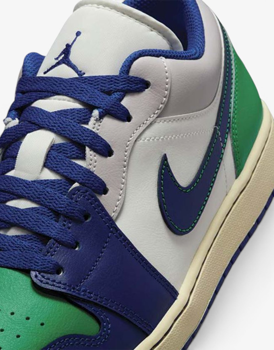 NIKE Jordan 1 Mid Se White / Blue