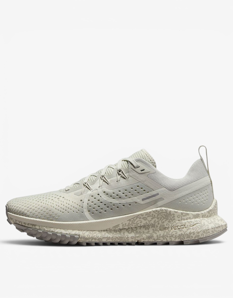 NIKE React Pegasus Trail 4 Give Her Flowers White / Gray