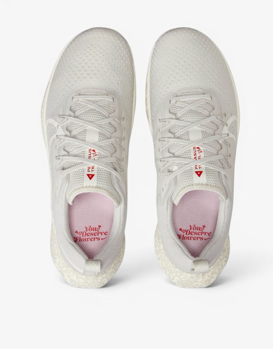 NIKE React Pegasus Trail 4 Give Her Flowers White/Gray