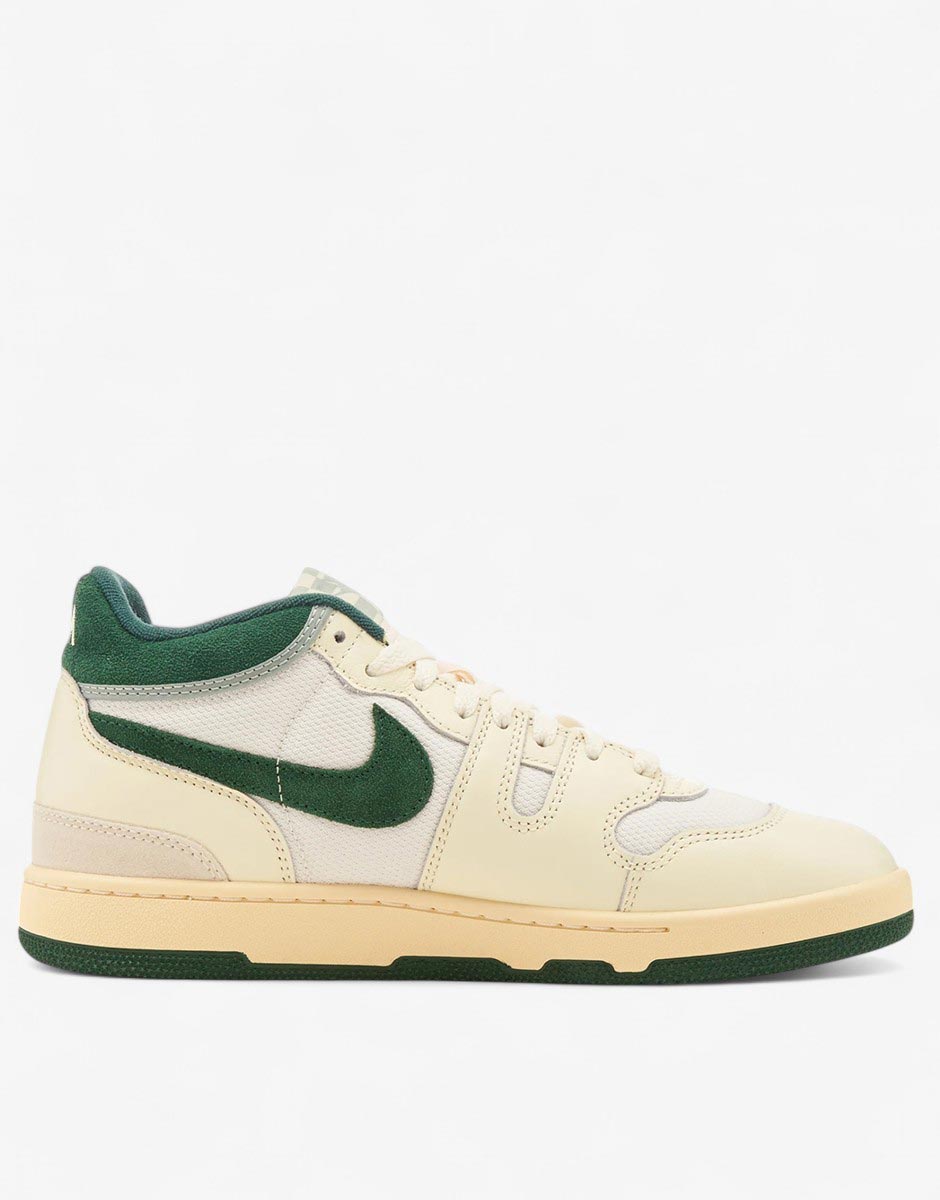 NIKE Attack Qs Sp Shoes Sail White