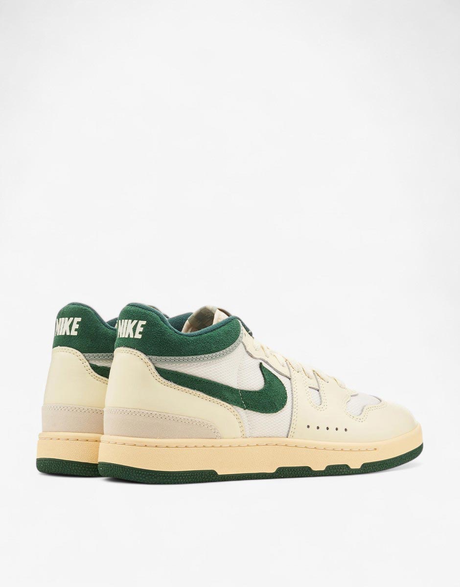 NIKE Attack Qs Sp Shoes Sail White