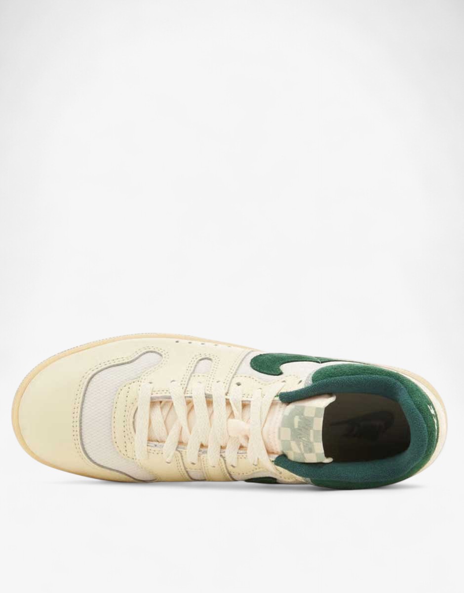 NIKE Attack Qs Sp Shoes Sail White