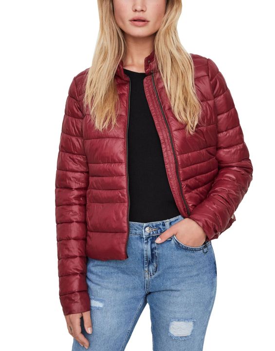 'VERO MODA Short Padded Jacket Red