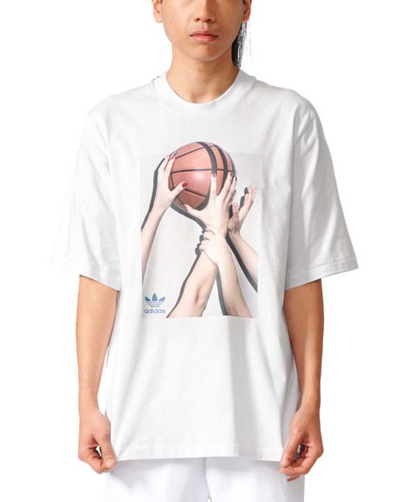 'ADIDAS Originals NYC Gallery Tee