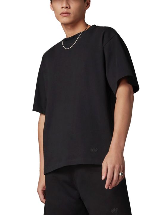 'ADIDAS Originals Blue Version Essentials Tee Black