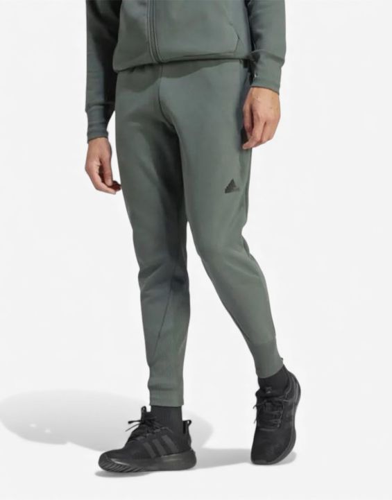 ADIDAS Sportswear Z.N.E. Winterized Pants Green на ТОП цена в Dress4less