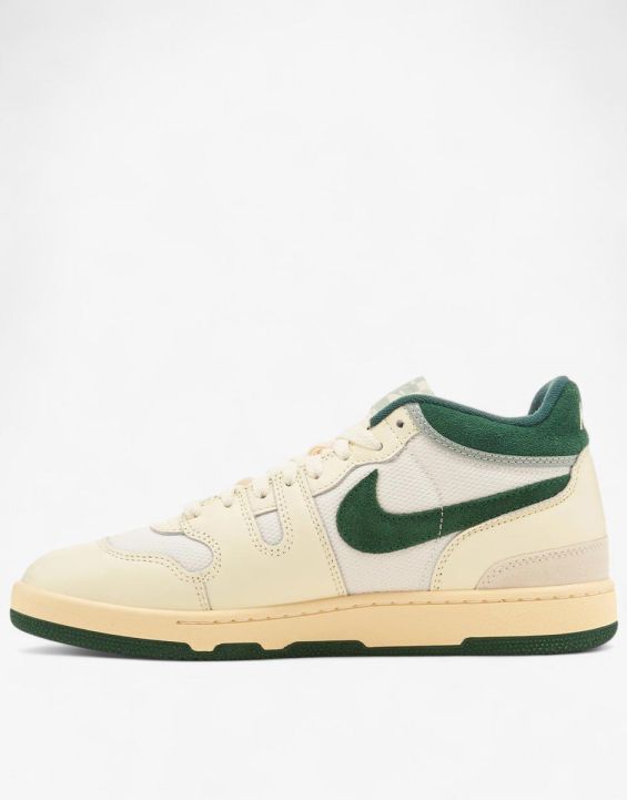 'NIKE Attack Qs Sp Shoes Sail White