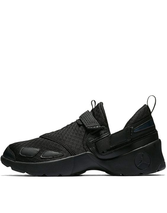 'NIKE Jordan Trunner LX Black
