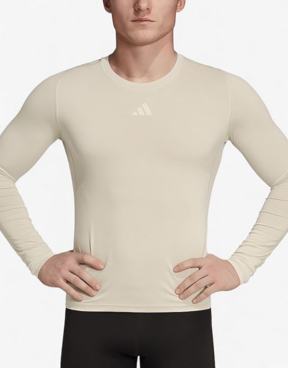 'ADIDAS Tech-Fit Training Top Beige 'ADIDAS Tech-Fit Training Top Beige