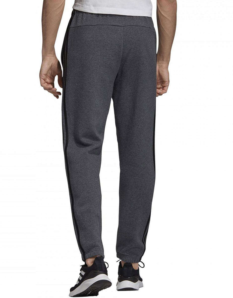 Купи ➤ Мъжко долнище ADIDAS Essentials 3 Stripes Tapered Pants Grey ❱❱ В  цвят сив ❱❱ FI0822 от Dress4Less.bg