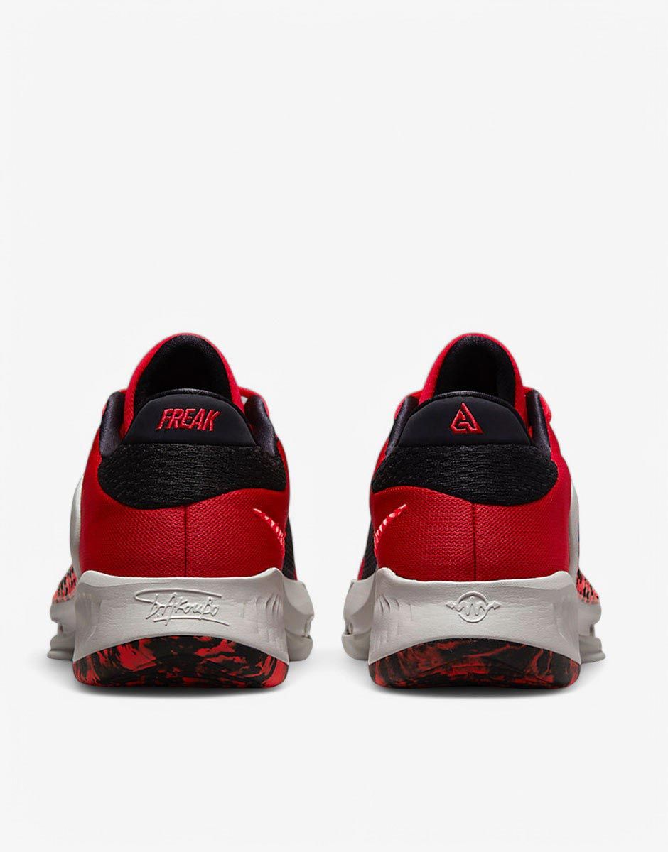 Купи Мъжки маратонки NIKE Zoom Freak 4 Shoes Red/Black В цвят червен