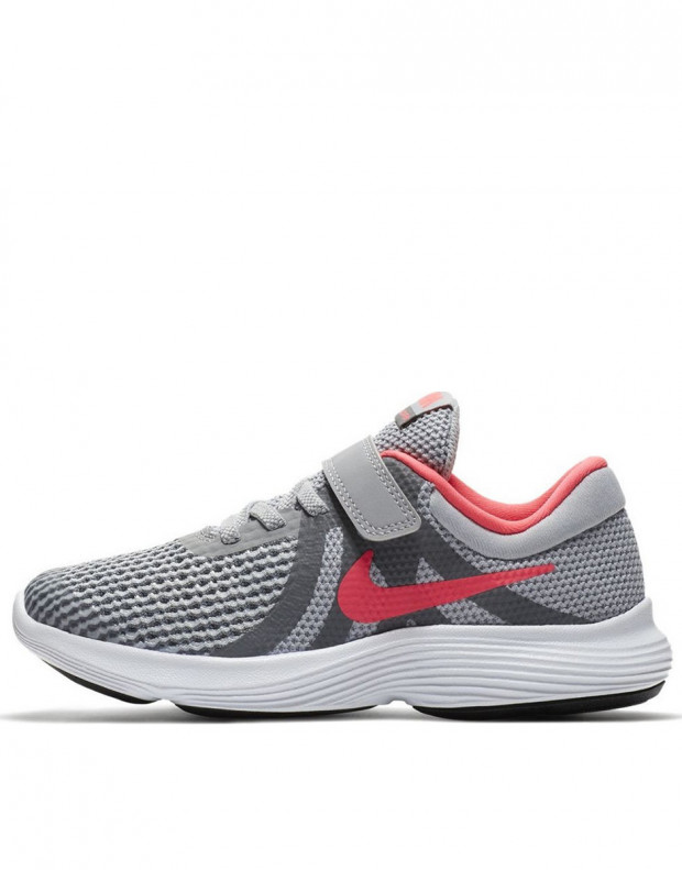 Nike Revolution 4 Grey