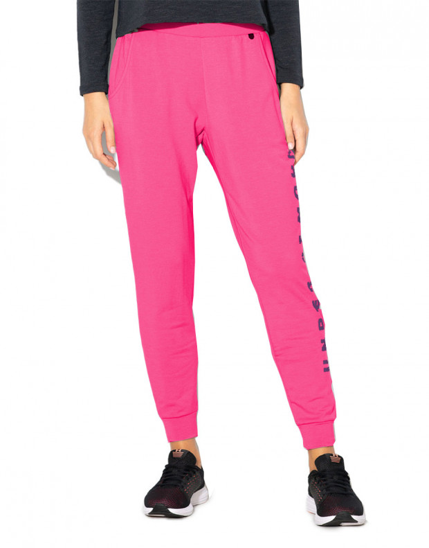 UNDER ARMOUR Unstoppable Jogger Pink