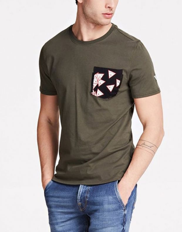 GUESS Printed Pocket Tee Forest - M0YI59I3Z11-FOREST - 3
