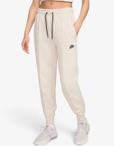 NIKE Sportswear Tech Fleece Beige