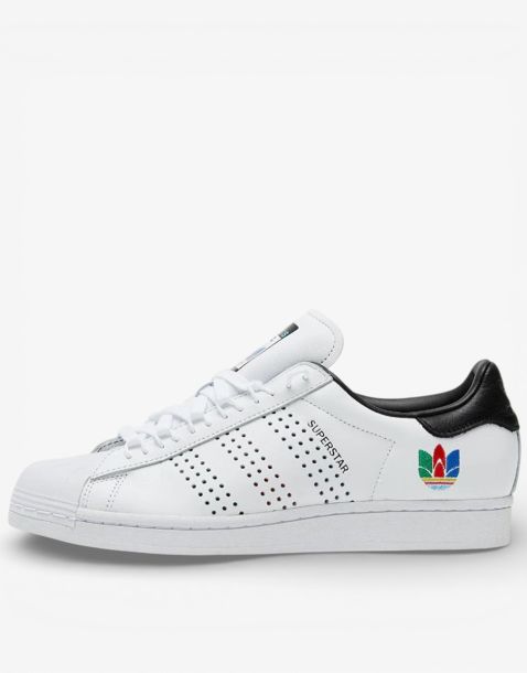 ADIDAS Originals Unisex Trefoil Logo Superstar Shoes White