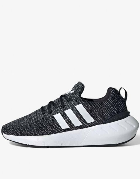 ADIDAS Sportswear Swift Run 22 Shoes Black/White