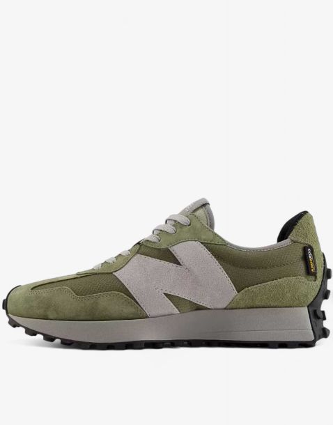 NEW BALANCE 327 Shoes Green