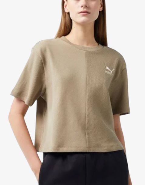 PUMA Classics Ribbed Relaxed Tee Beige