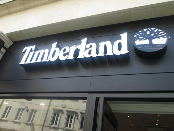 Стил и удобство с новата дамска колекция на Timberland