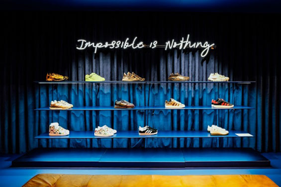 Защо adidas има 3 ленти?