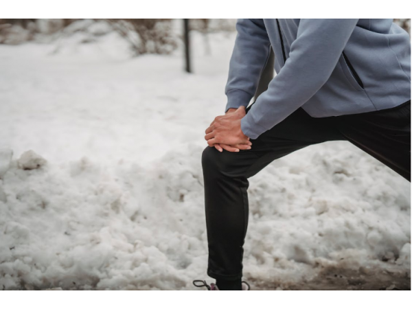 Какви спортни дрехи да носим зимата когато тренираме навън? 